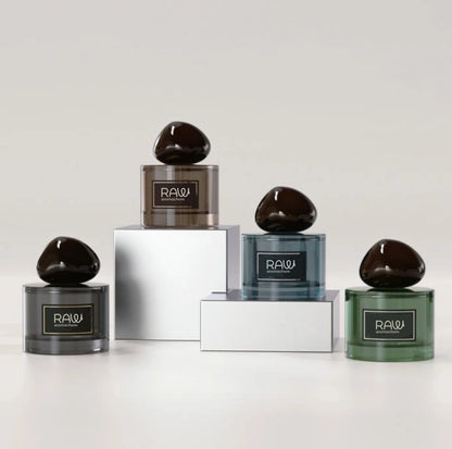 Luxury Pebble Glass Perfume Bottle with Sculpted Stone Cap