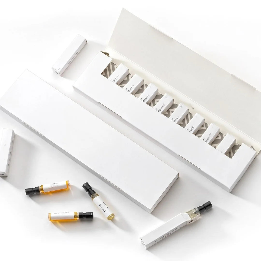 Pure Signature Discovery Collection – 10 Bottle Perfume Sample Kit